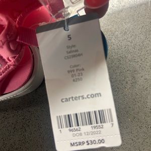 Carters size 5 never worn pink heart Velcro sliders